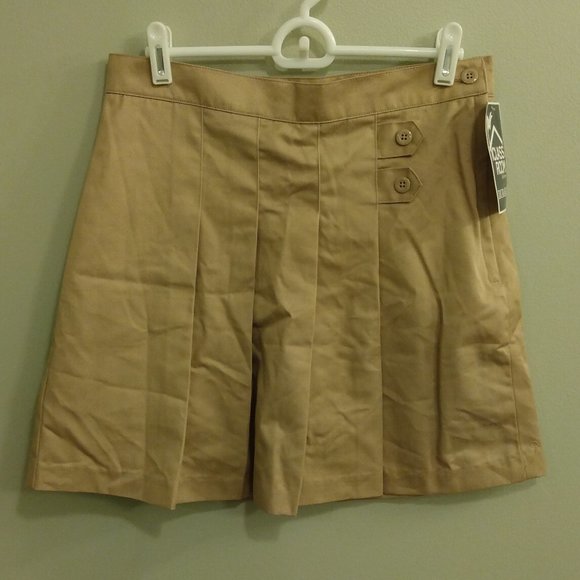 Juniors Khaki Skort - Picture 4 of 8